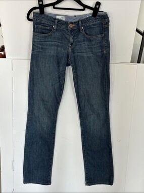 Dark Wash Women’s Jeans - Classic Straight Fit - GAP